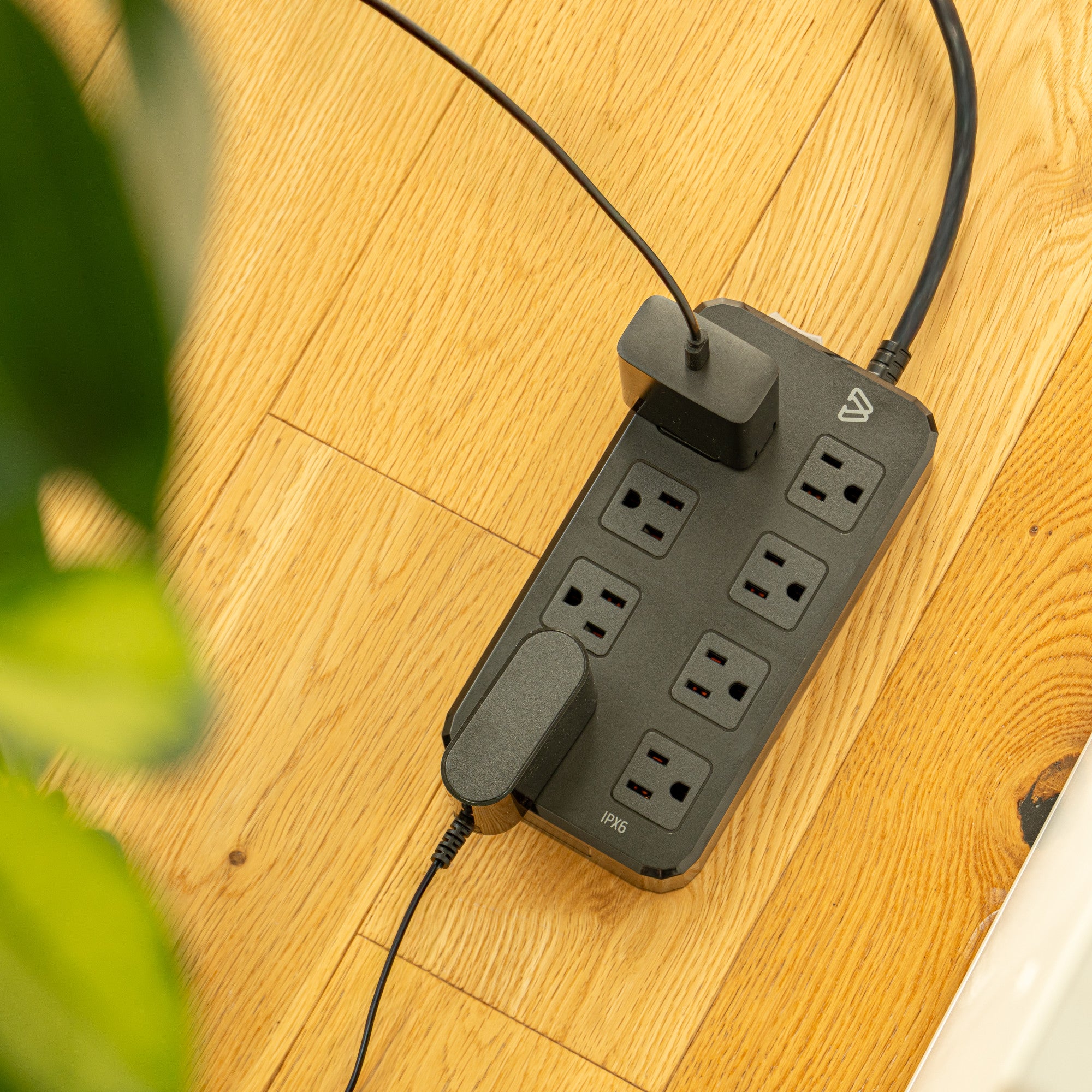 8 Outlet Surge + WeatherGuard - 10ft