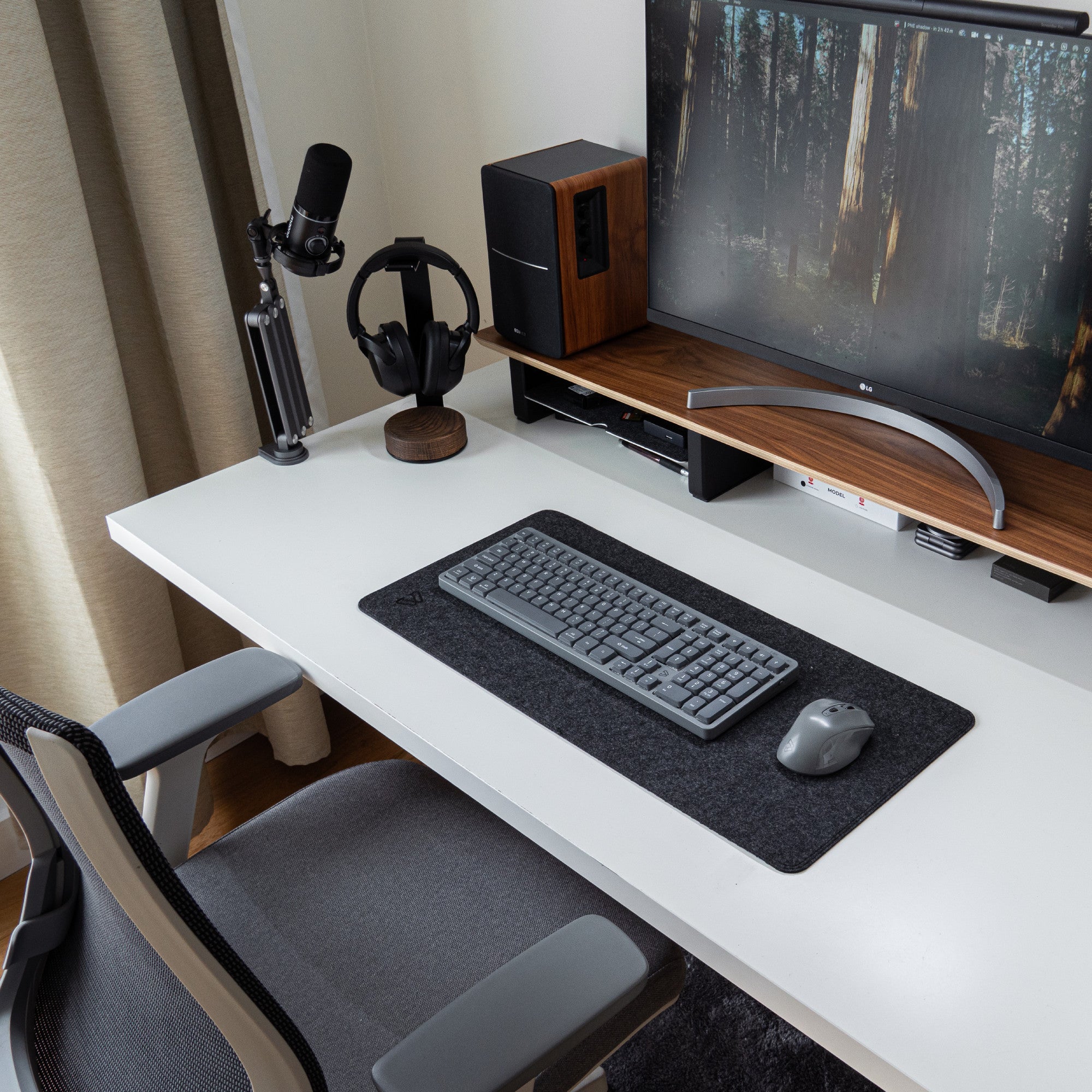 Felt Desk Mat - Charcoal - Regular