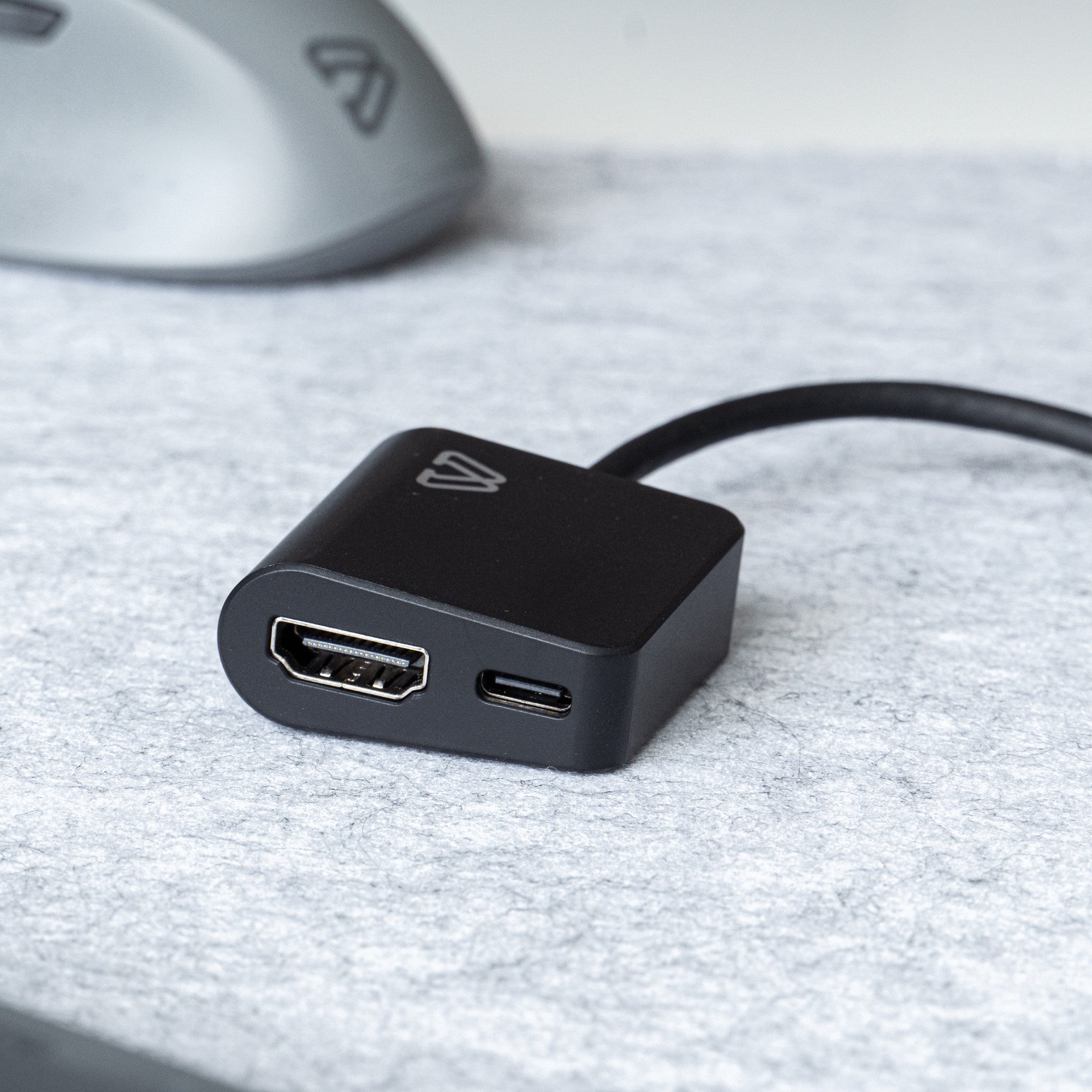 Convertisseur USB-C vers HDMI + alimentation