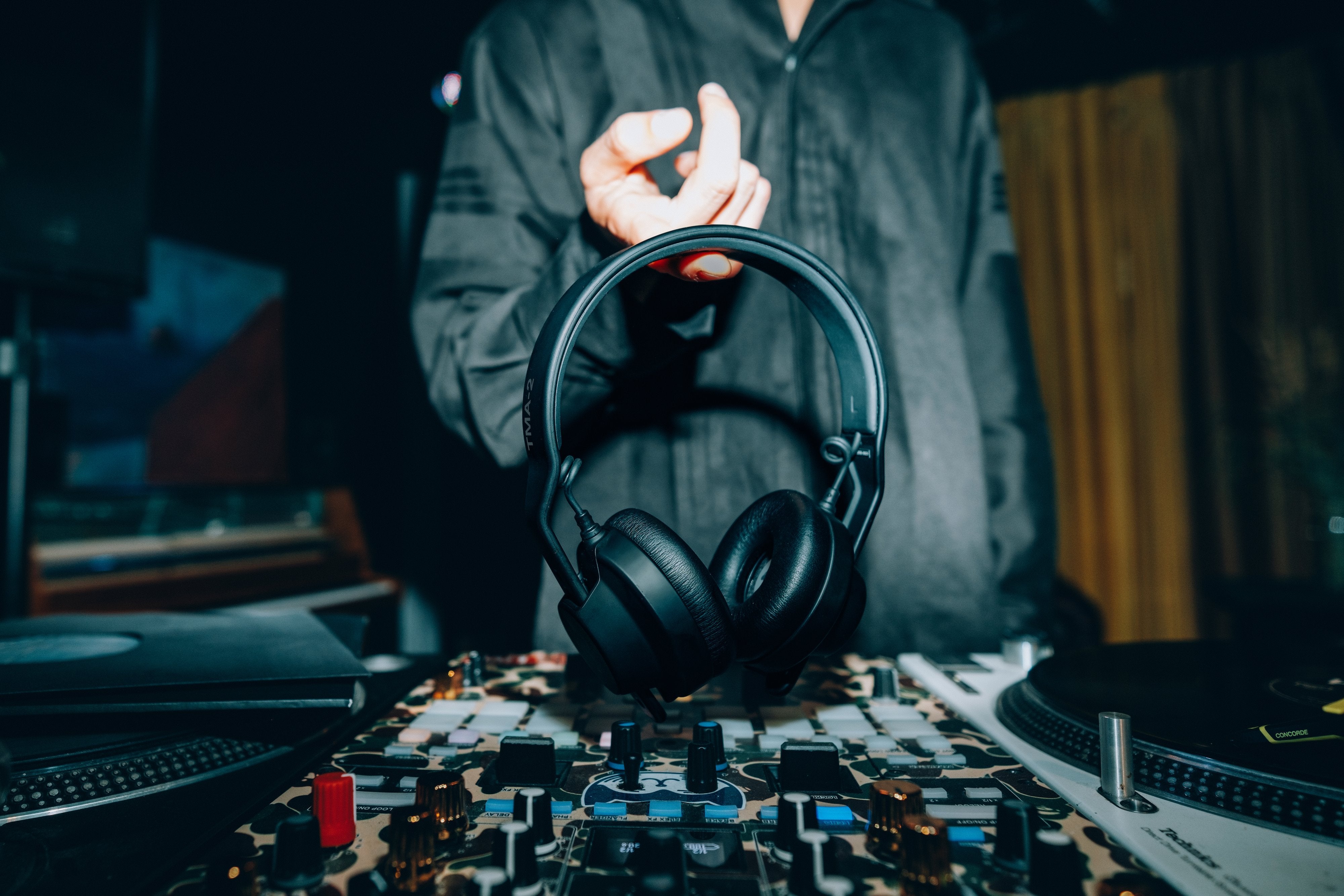 TMA-2 DJ Wireless